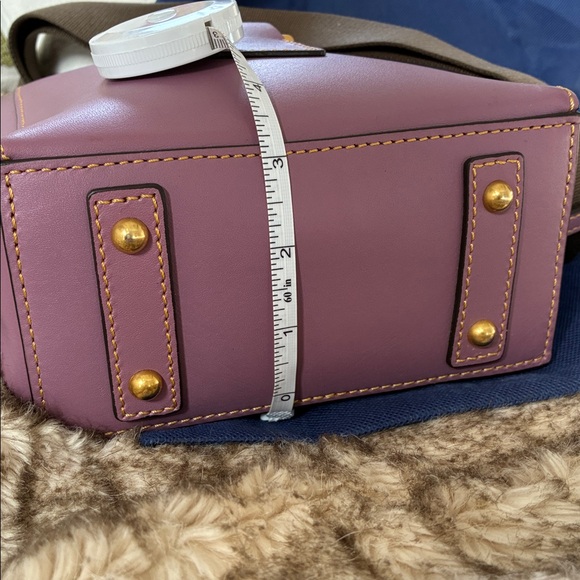 Dooney & Bourke - Picture 4 of 11